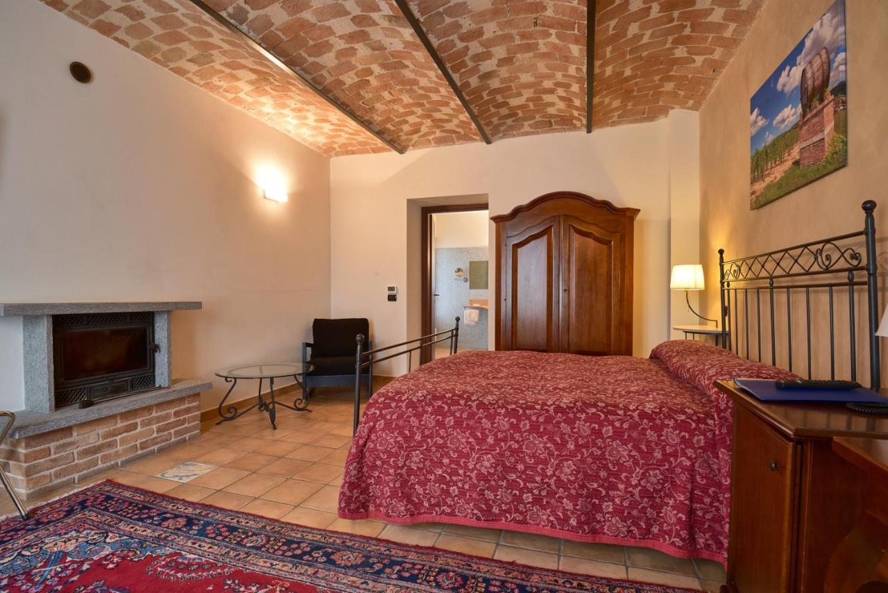 Agriturismo Podere La Piazza Costigliole d'Asti Exterior foto