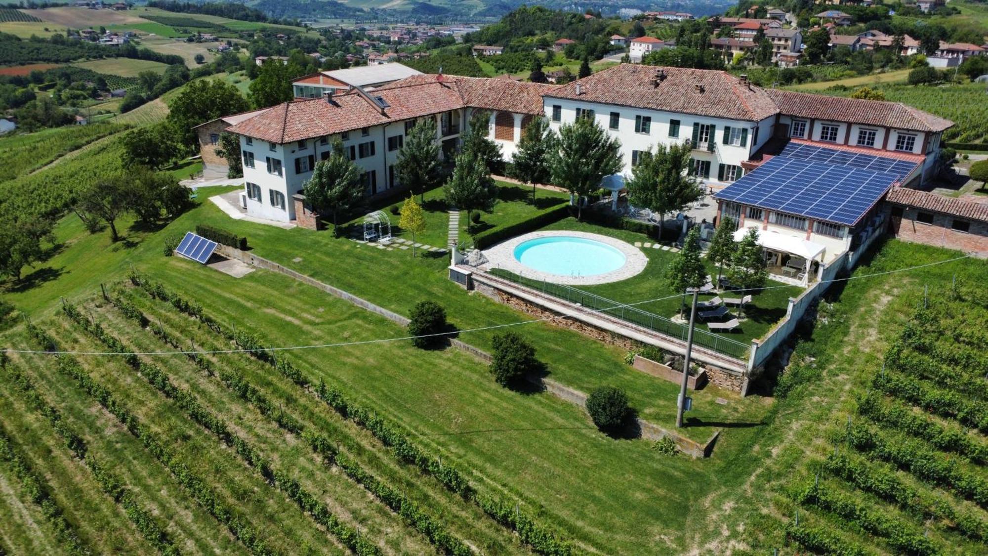 Agriturismo Podere La Piazza Costigliole d'Asti Exterior foto