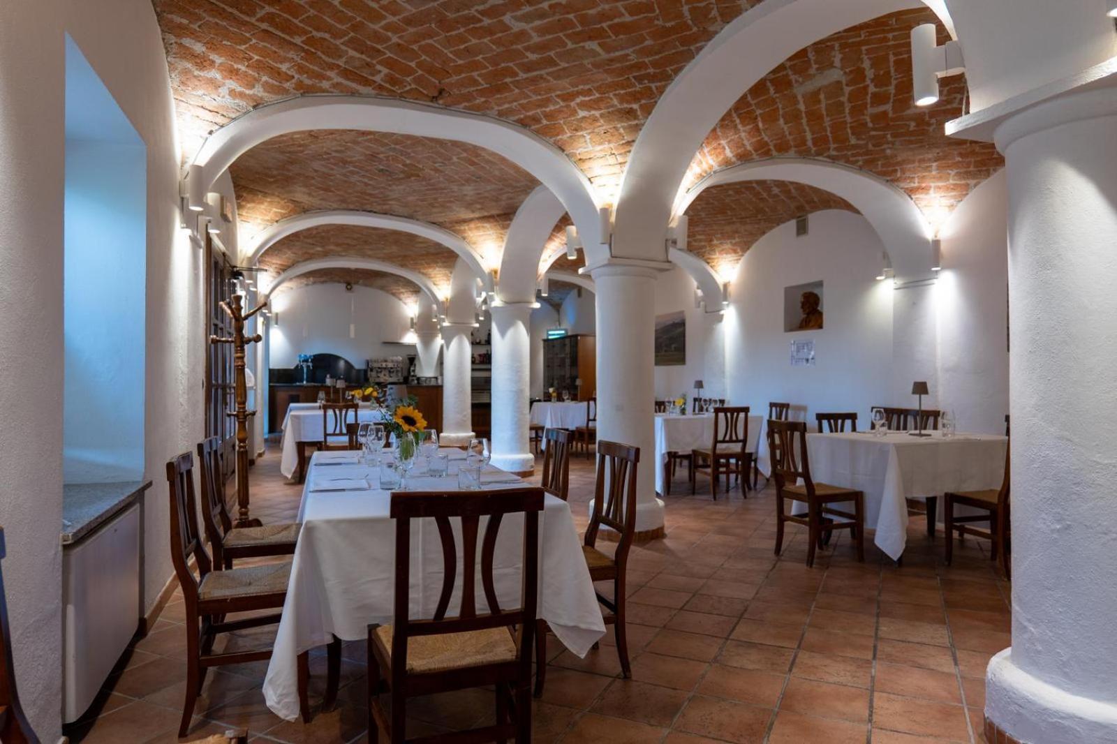 Agriturismo Podere La Piazza Costigliole d'Asti Exterior foto